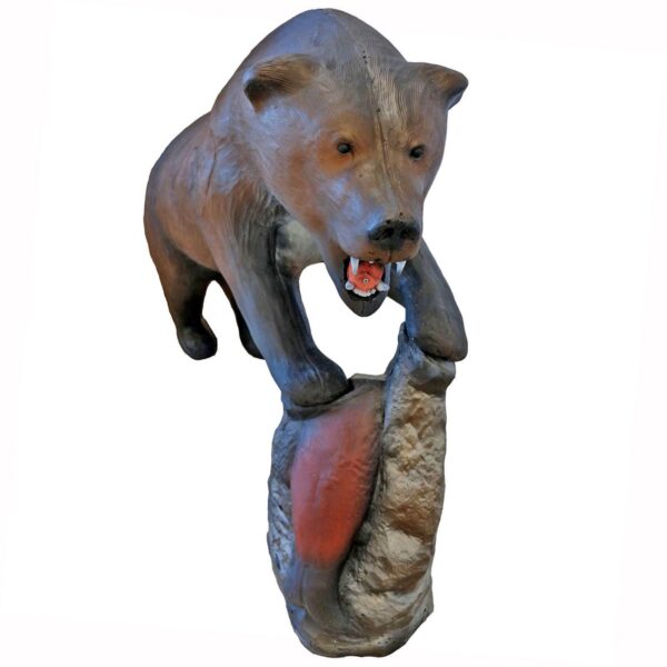 3D-Ziel Grizzlybär mit Beute in schräger Vorderansicht