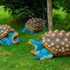 Drei 3D-Ziele Schnappschildkröte auf einer Wiese