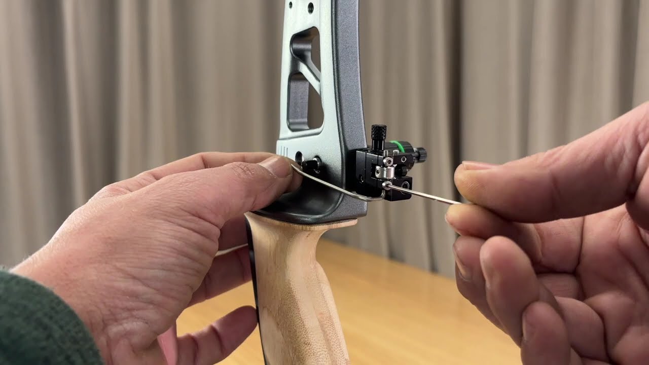 Videovorschau: Spiga Micro 3 Arrow Rest: Complete Setup, Tuning & Micrometric Adjustment Guide